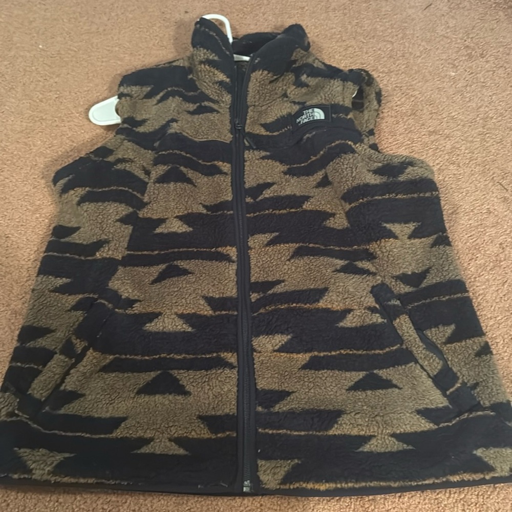 Awesome north face vest